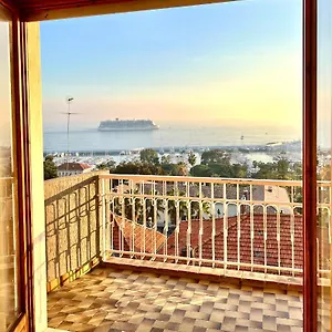  Appartamento Bilocale Vista Mare Con Posto Auto Privato Incluso